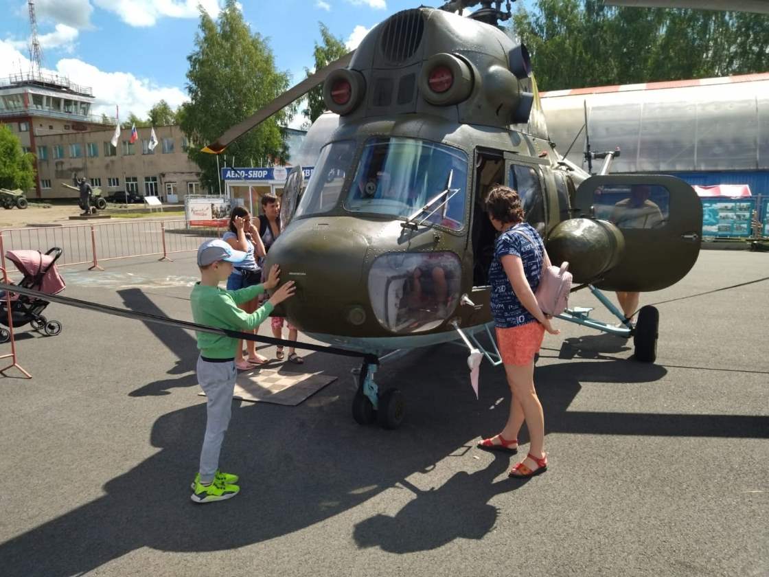 Файл:Ми-2 Левцово.jpg